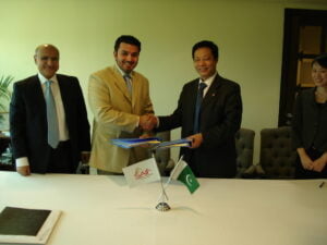 CEO Saif Energy Limited, Jehangir Saifullah Khan Signing Agreement for Oil and Gas Drilling with Greatwall Drilling Company