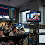 Oil Prices Fall Amid Hopes of US-Iran Talks Despite Historic Supply Disruption